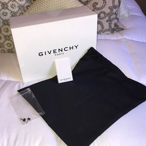 Givenchy shoe box (empty)